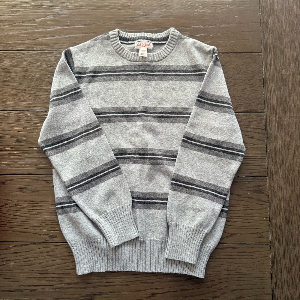 Cat & Jack Crew Neck Grey Black Stripped Sweater Boys Size Small